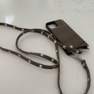 Crossbody iPhone case, super practical for traveling, iPhone 12 pro